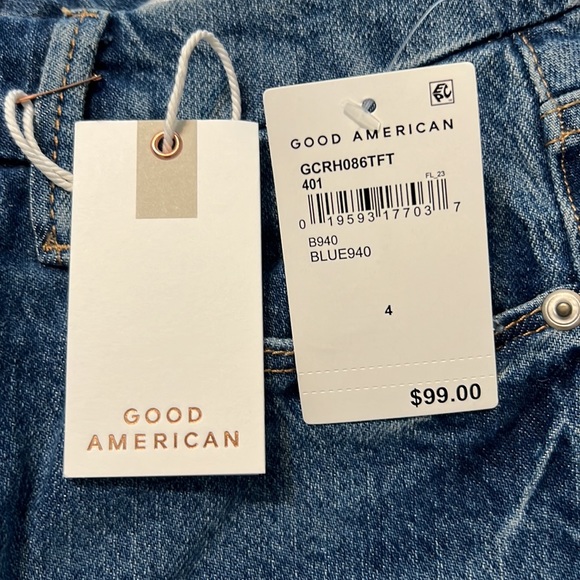 Good American - Picture 3 of 3